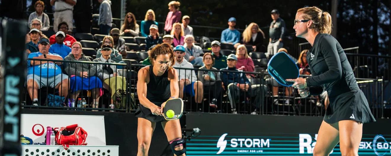 Lea Jansen and Kate Fahey competing in women's doubles at the Mojo Energy Pouches Virginia Beach Open.
